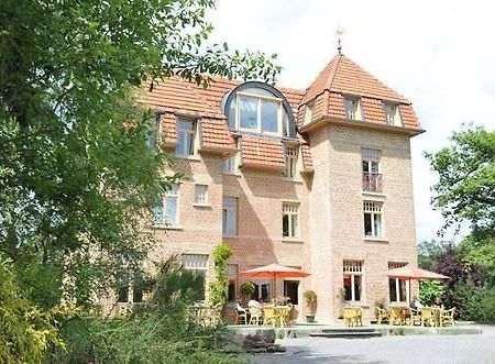 Les Tilleuls Hotel Jupille Екстериор снимка