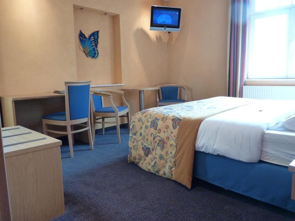 Les Tilleuls Hotel Jupille Екстериор снимка